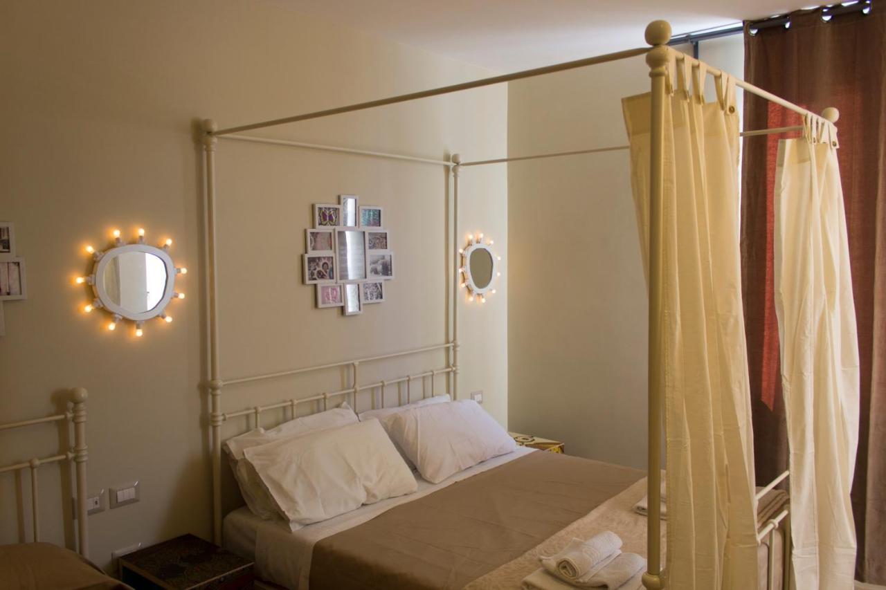 Schiara Bed & Breakfast Napoli Bagian luar foto