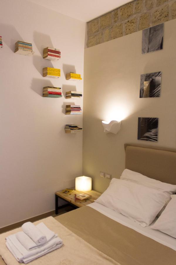 Schiara Bed & Breakfast Napoli Bagian luar foto