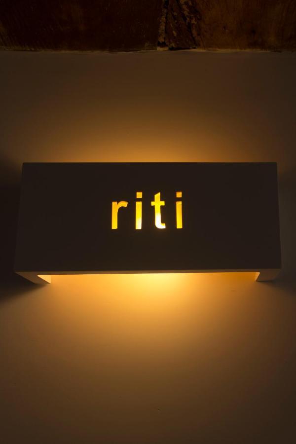 Schiara Bed & Breakfast Napoli Bagian luar foto